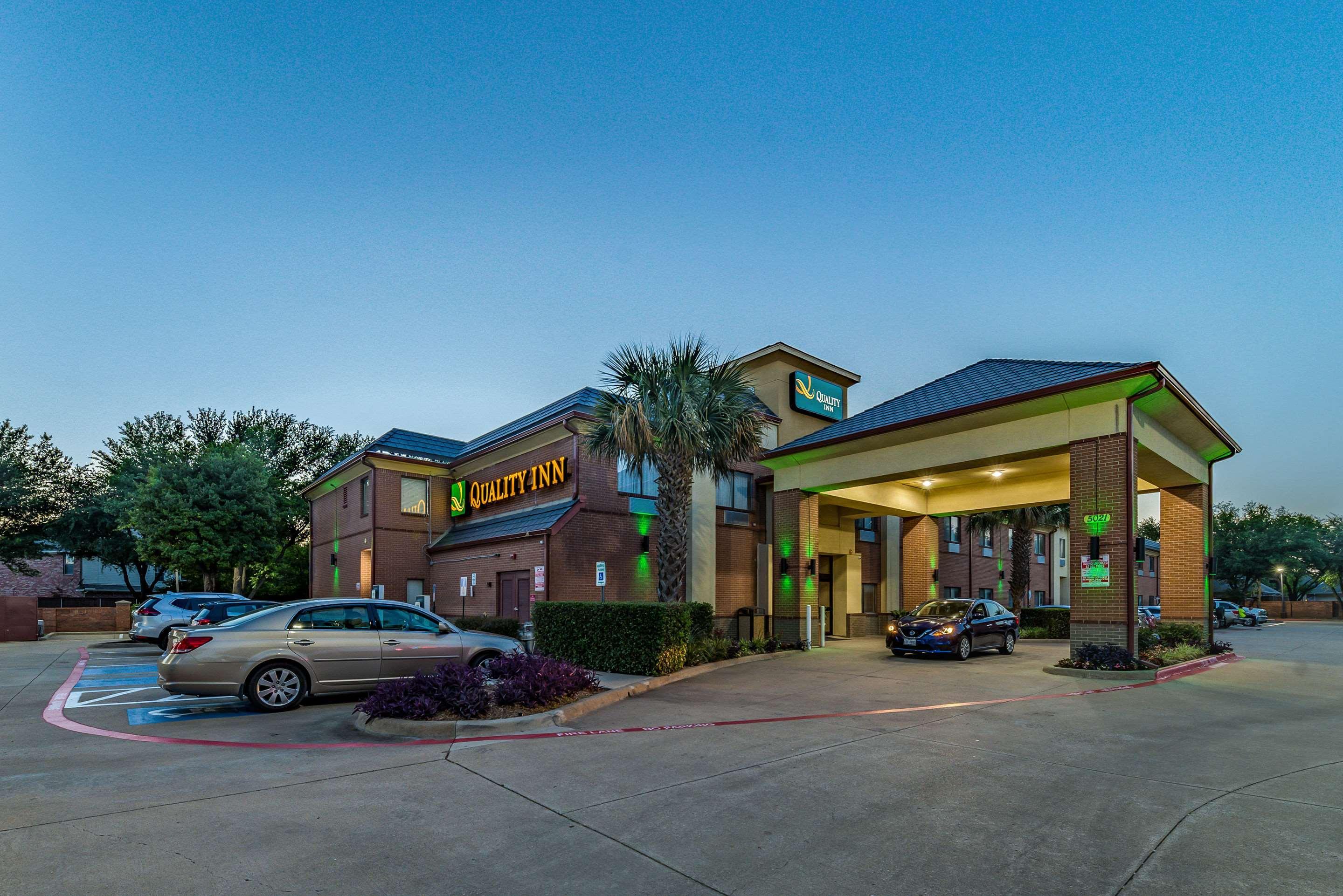Quality West - Dallas Mini-hôtel
