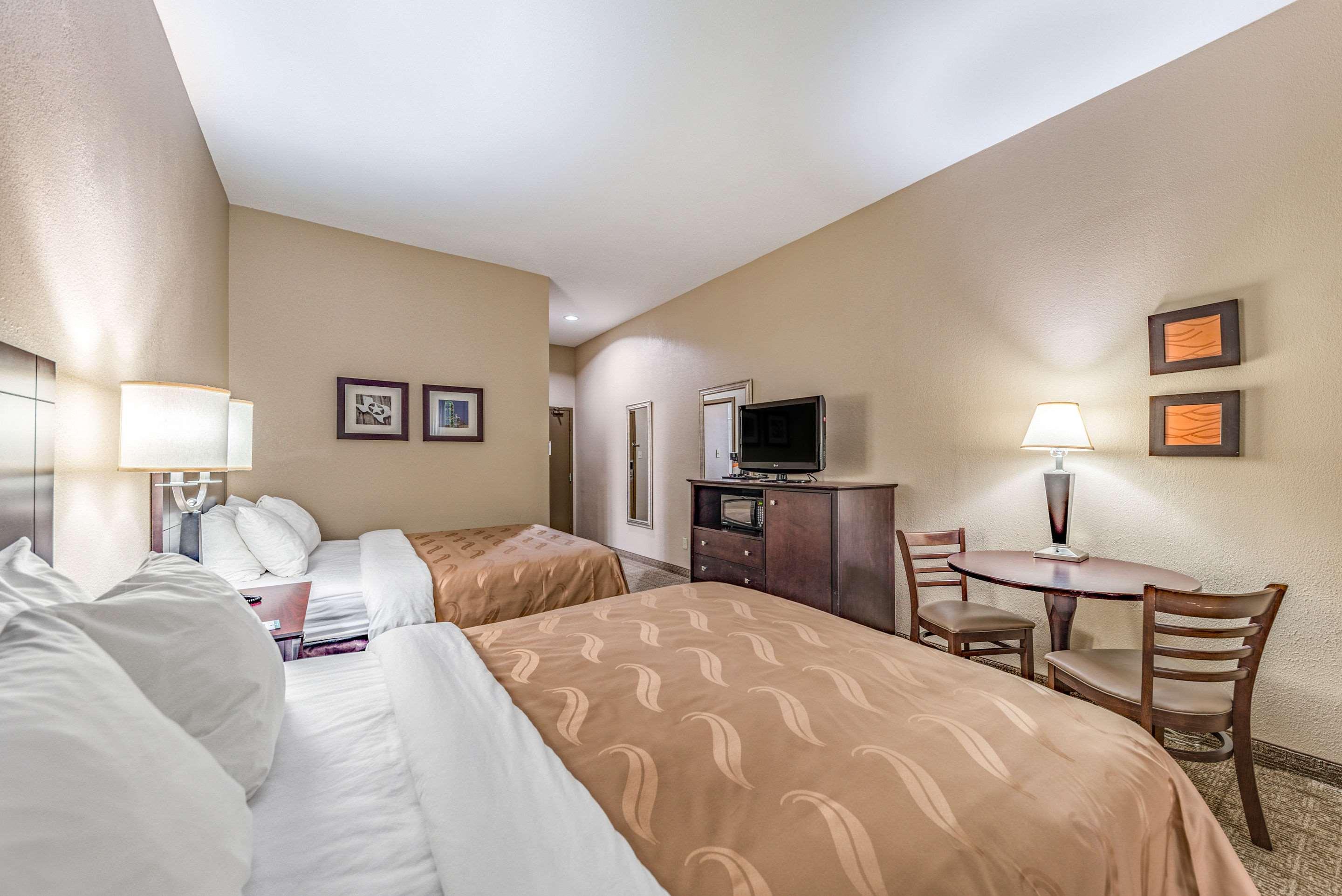 Quality West - Dallas Mini-hôtel 2*